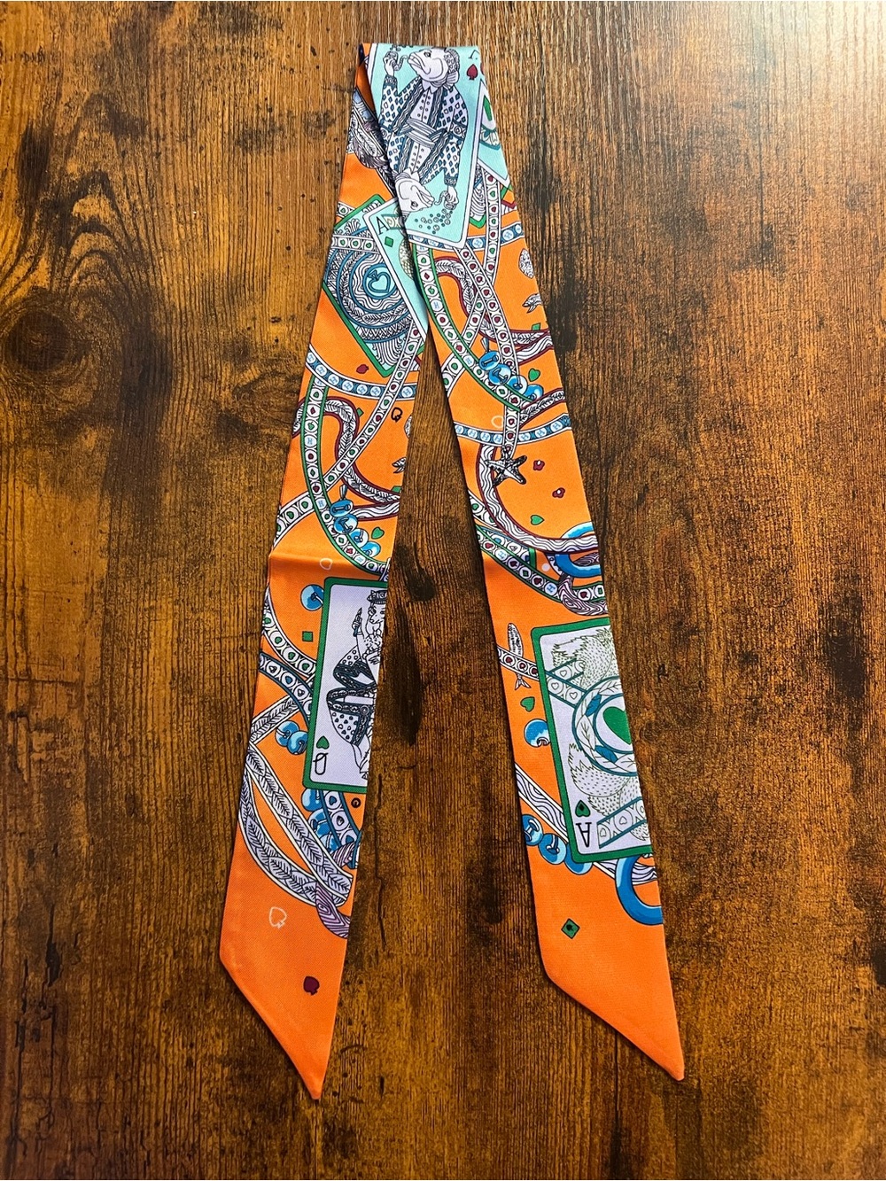 ✨Hermes Bijoux Pique “Queen of Hearts ❤️Twilly Scarf ~~~~RARE ORANGE 🍊